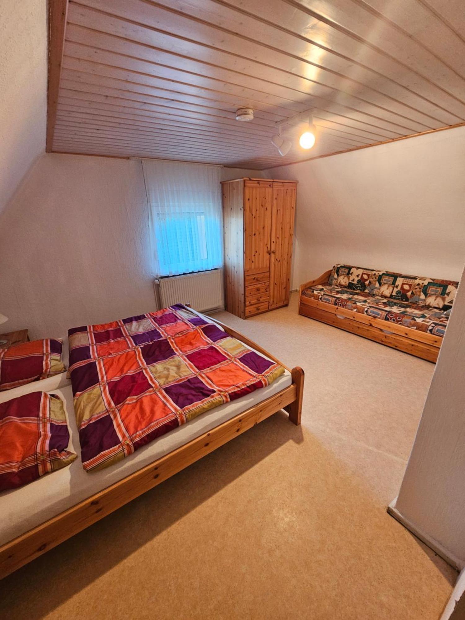 Naturfreundehaus อันไวเลอร์ อัม ทริเฟลส์ ภายนอก รูปภาพ